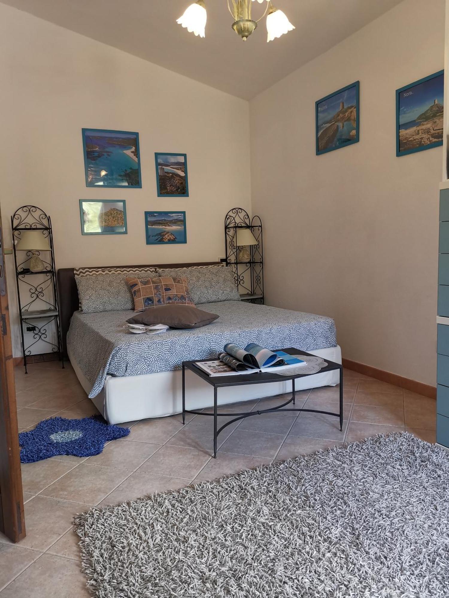 Casa Vacanze Richi&Michi Chia Βίλα Εξωτερικό φωτογραφία